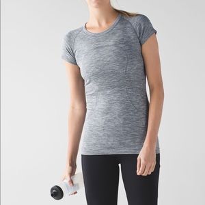 Lululemon Swiftly tech tee